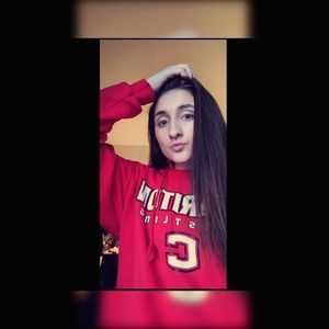 Meet your Posher, Charlotte